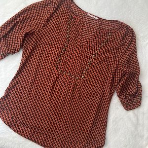 41 Hawthorn orange and navy patterned top